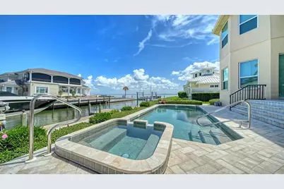 657 Halyard Lane, Longboat Key, FL 34228 - Photo 3
