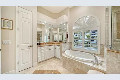 657 Halyard Lane, Longboat Key, FL 34228 - Photo 13