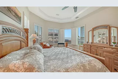 657 Halyard Lane, Longboat Key, FL 34228 - Photo 11