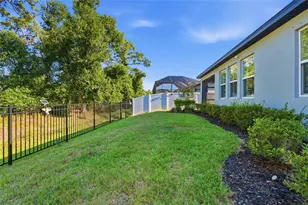 3590 Secret Stroll Dr, Sarasota, FL 34240 - Photo 45