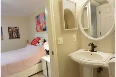 5231 Lake Village Drive #27, Sarasota, FL 34235 - Photo 17