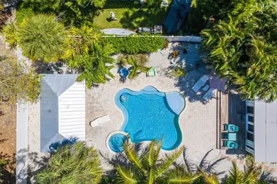 504 Spring Avenue, Anna Maria, FL 34216 - Photo 19