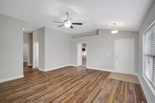 7088 Wirevine Dr, Brooksville, FL 34602 - Photo 9