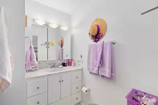 4586 Mohican Trail, Sarasota, FL 34233 - Photo 17