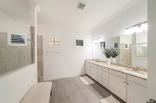 17528 Polo Trl, Lakewood Ranch, FL 34211 - Photo 9