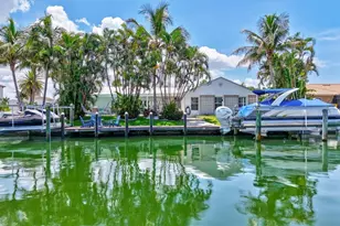 571 Ranger Ln, Longboat Key, FL 34228 - Photo 73