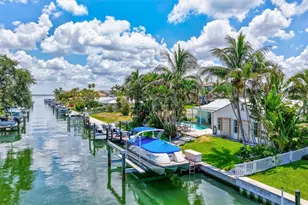 571 Ranger Ln, Longboat Key, FL 34228 - Photo 79