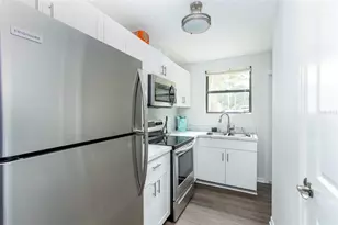 1220 34th St, Sarasota, FL 34234 - Photo 9