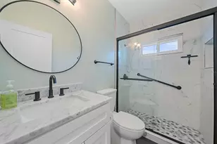 5865 Tidewood Ave, Sarasota, FL 34231 - Photo 21