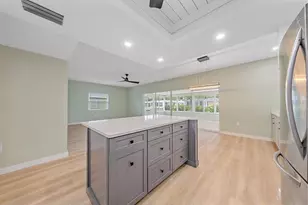5865 Tidewood Ave, Sarasota, FL 34231 - Photo 9