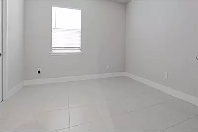 17982 Grand Prosperity Drive, Venice, FL 34293 - Photo 9