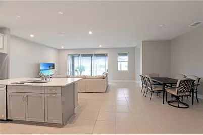 17982 Grand Prosperity Drive, Venice, FL 34293 - Photo 11