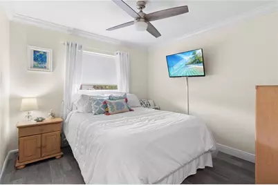 3326 Bougainvillea Street, Sarasota, FL 34239 - Photo 15