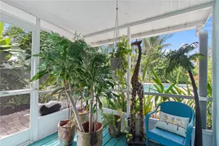 3326 Bougainvillea St, Sarasota, FL 34239 - Photo 21