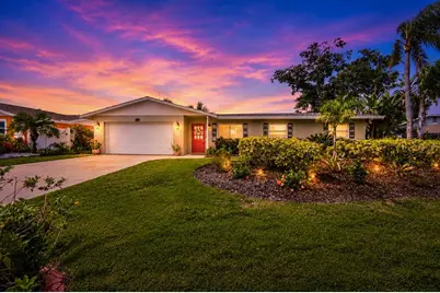 3326 Bougainvillea Street, Sarasota, FL 34239 - Photo 3