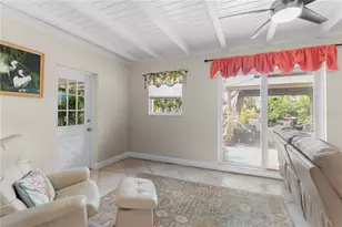 3326 Bougainvillea St, Sarasota, FL 34239 - Photo 17