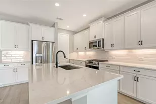 8079 Anthirium Loop, Sarasota, FL 34240 - Photo 15