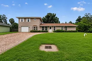5408 Evora Ave, Sarasota, FL 34235 - Photo 3