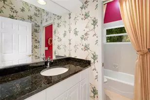 2528 Tom Morris Dr, Sarasota, FL 34240 - Photo 13