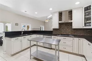 5333 Greenside Ct, Orlando, FL 32819 - Photo 19