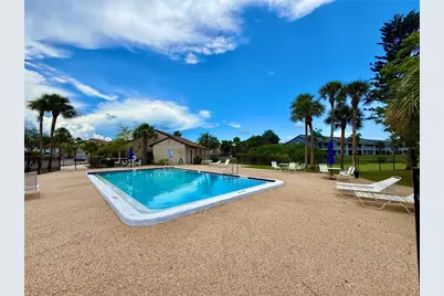 2612 Hidden Lake Drive N #D, Sarasota, FL 34237 - Photo 21