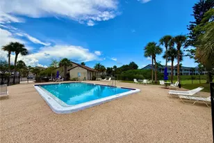2612 Hidden Lake Dr N, Sarasota, FL 34237 - Photo 21
