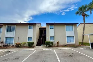 2612 Hidden Lake Dr N, Sarasota, FL 34237 - Photo 19