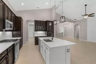 608 Dogwood Run, Bradenton, FL 34212 - Photo 13