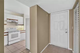 4550 Pinebrook Cir, Bradenton, FL 34209 - Photo 9