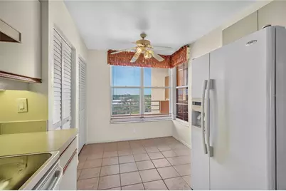 4550 Pinebrook Circle #605, Bradenton, FL 34209 - Photo 11