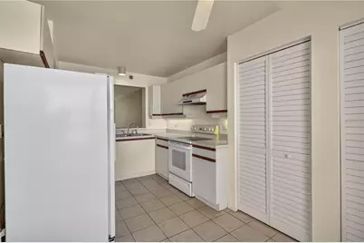 4550 Pinebrook Circle #605, Bradenton, FL 34209 - Photo 13