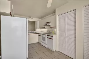 4550 Pinebrook Cir, Bradenton, FL 34209 - Photo 13