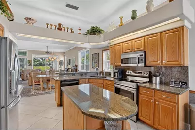 7128 Drewrys Bluff, Bradenton, FL 34203 - Photo 11