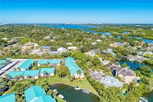 5683 Midnight Pass Rd, Sarasota, FL 34242 - Photo 3