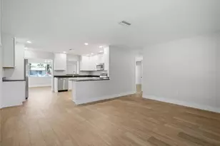 908 24th Ave W, Palmetto, FL 34221 - Photo 13