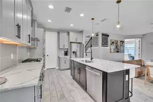16942 Savory Mist Cir, Bradenton, FL 34211 - Photo 13