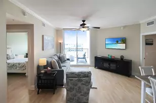 800 N Tamiami Trl, Sarasota, FL 34236 - Photo 13