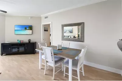800 N Tamiami Trail #806, Sarasota, FL 34236 - Photo 9