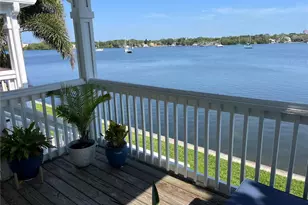 205 Pompano Dr SE, Saint Petersburg, FL 33705 - Photo 27