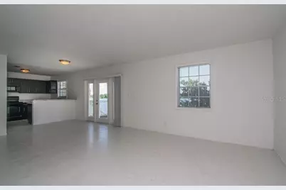 205 Pompano Drive SE #D, Saint Petersburg, FL 33705 - Photo 11