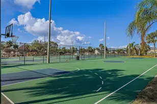 205 Pompano Dr SE, Saint Petersburg, FL 33705 - Photo 19