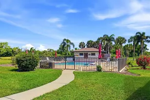 4535 Longwater Chase, Sarasota, FL 34235 - Photo 3