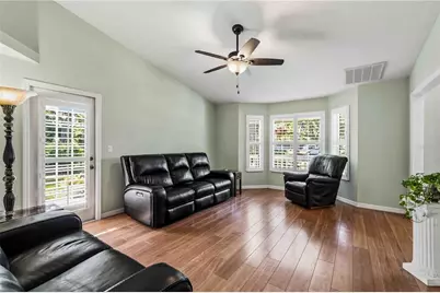 9308 65th Avenue E, Bradenton, FL 34202 - Photo 9