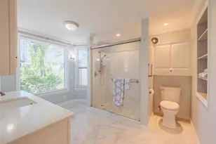 2410 Riverside Dr E, Bradenton, FL 34208 - Photo 23