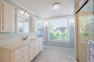 2410 Riverside Dr E, Bradenton, FL 34208 - Photo 21