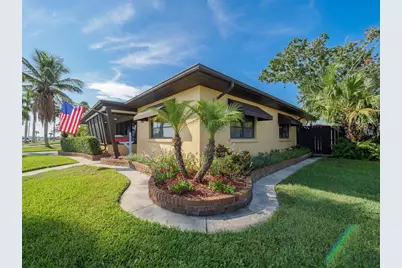 2410 Riverside Drive E, Bradenton, FL 34208 - Photo 55