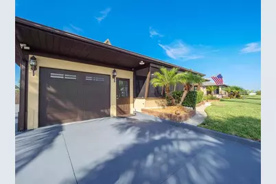 2410 Riverside Drive E, Bradenton, FL 34208 - Photo 59
