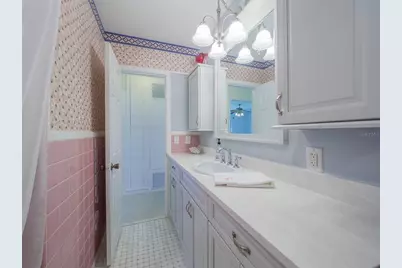 2410 Riverside Drive E, Bradenton, FL 34208 - Photo 31