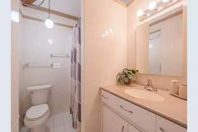 2410 Riverside Drive E, Bradenton, FL 34208 - Photo 33