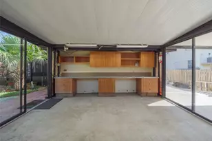 2410 Riverside Dr E, Bradenton, FL 34208 - Photo 43